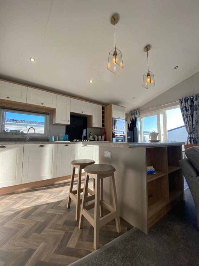 Sea View Beach Lodge Trecco Bay 3 Bedroom Porthcawl Dış mekan fotoğraf